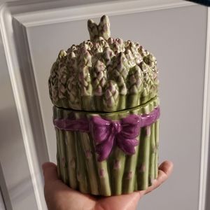 Asparagus canister
